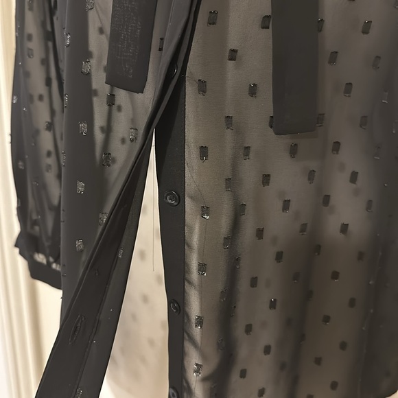 Black Metallic Thread Pattern Button Down - Picture 6 of 10